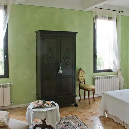 Corte Leopoli Bed & Breakfast