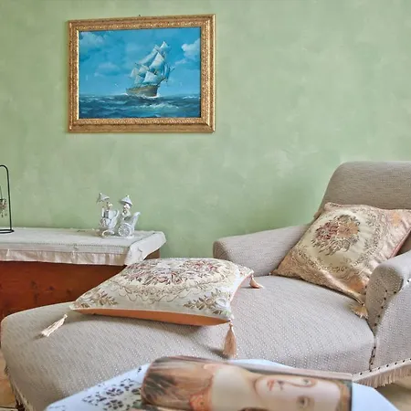 Corte Leopoli Bed & Breakfast Buscoldo
